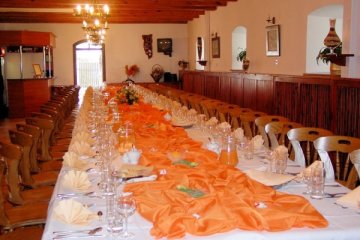 obiekt konferencyjny - Ośrodek Szkoleniowo - Wypoczynkowy Exploris w Kazimierzu Dolnym - Restauracja - zdjęcie 1