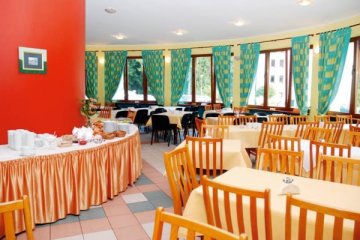 obiekt konferencyjny - Centrum Zdrowia i Rekreacji GEOVITA w Jugowicach - Restauracja - zdjęcie 1