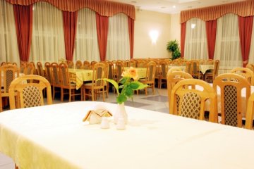 obiekt konferencyjny - Centrum Konferencji i Rekreacji GEOVITA w Płotkach - Restauracja - zdjęcie 1