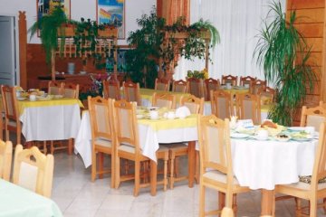 obiekt konferencyjny - Centrum Zdrowia i Rekreacji GEOVITA w Dąbkach - Restauracja - zdjęcie 1