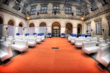 zamek - Centrum Sztuki Współczesnej Zamek Ujazdowski - Dziedziniec - zdjęcie 1