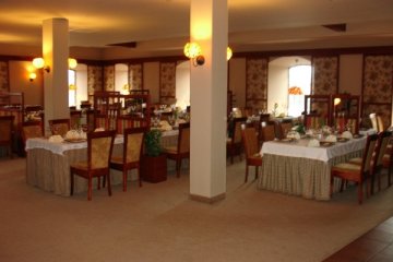 hotel **** - Hotel Młyn Włocławek - Sala Restauracyjna - zdjęcie 1