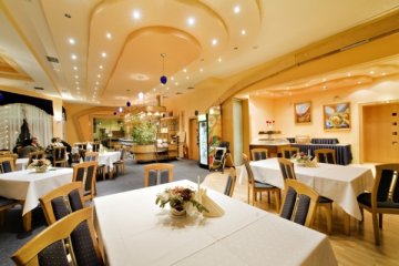 hotel *** - Hotel Morskie Oko - Sala Restauracyjna - zdjęcie 6