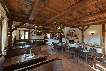 obiekt konferencyjny - Rancho Pod Bocianem - Restauracja Stara Izba - zdjęcie 1