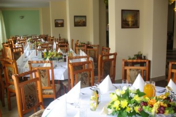 hotel *** - Hotel Mazury - Restauracja - zdjęcie 2