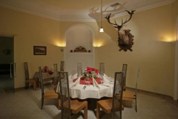 pałac - Hotel*** Pałac Sokolnik - Sala Myśliwska - zdjęcie 1