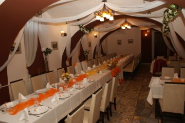 obiekt konferencyjny - Zespół Gastronomiczno-Konferencyjny Dworek nad Brdą - Sala - zdjęcie 1