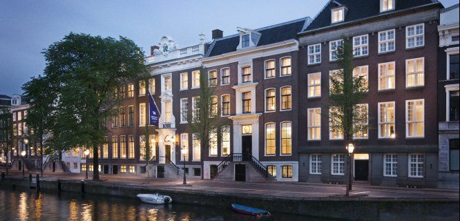 Otwarcie hotelu Waldorf Astoria w Amsterdamie