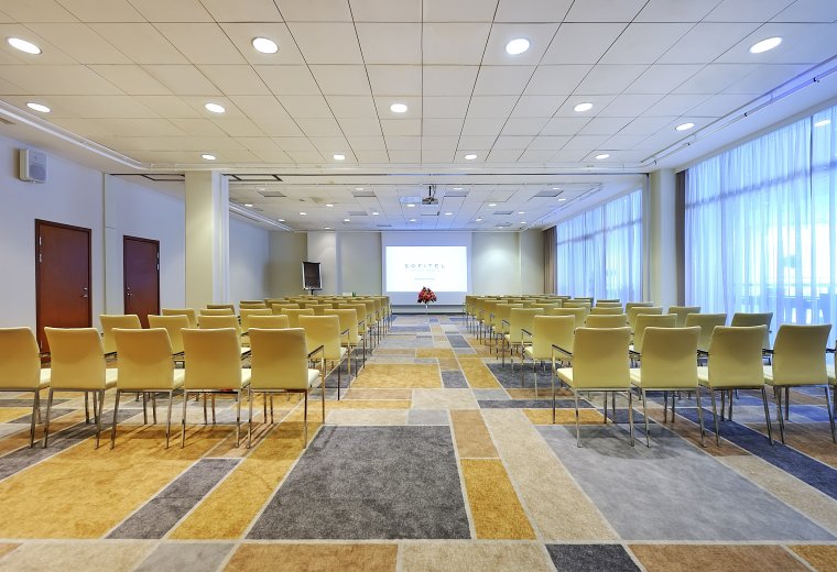 Nowoczesne centrum konferencyjne w Hotelu Sofitel Warsaw Victoria