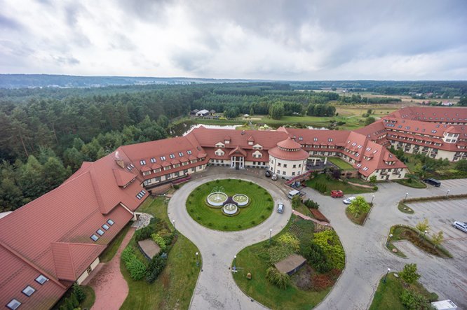 Hotel Ossa nabiera prędkości