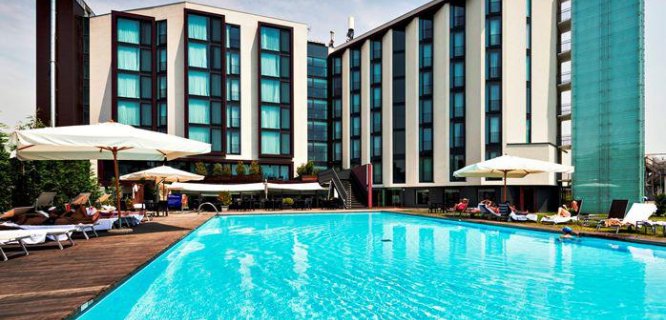 Letnia promocja w hotelach sieci Hilton - zniżki nawet do 25 %