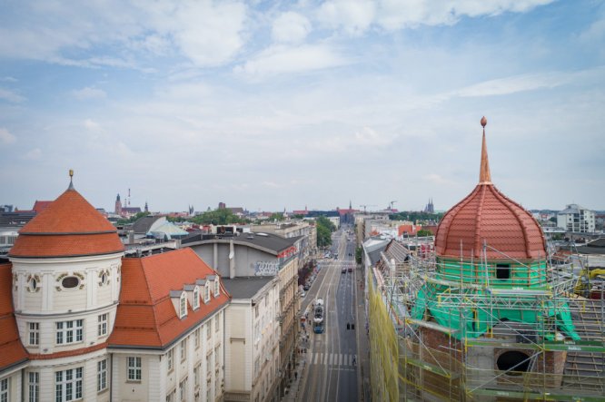 Hotel Grand we Wrocławiu odzyskał historyczną wieżę