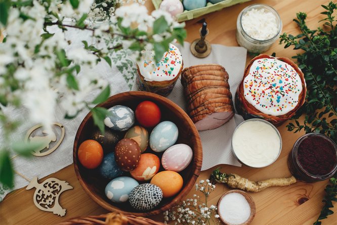 Zające, jajka, fruwające dzwony - Wielkanocne tradycje z hotelami Campanile