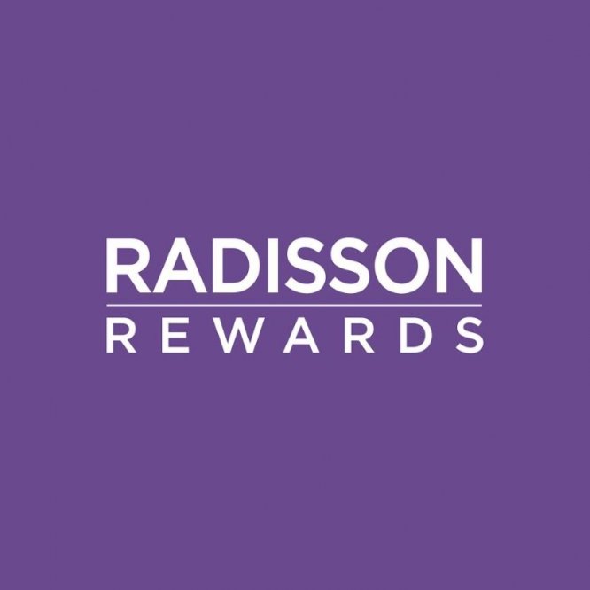 Nowy program lojalnościowy Radisson Rewards dostępny w Polsce i na świecie.