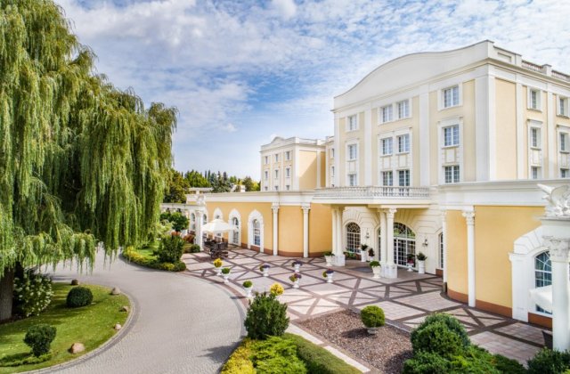 Konferencja w królewskim stylu, czyli Hotel Windsor **** w Jachrance nad Zegrzem.