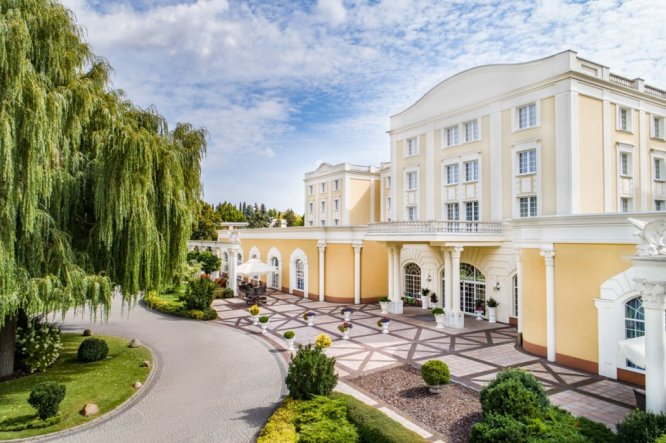 Konferencja w królewskim stylu, czyli Hotel Windsor **** w Jachrance nad Zegrzem.