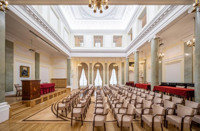 Pałac Staszica: Nowoczesność i elegancja w jednym miejscu