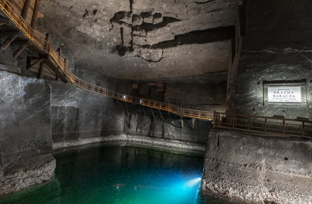 Niezapomniane Wydarzenia Biznesowe: Kopalnia Soli Wieliczka i Hotel Grand Sal