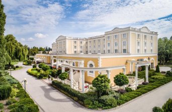 Niezapomniane Wydarzenia Biznesowe w Windsor Palace Hotel & Conference Center****