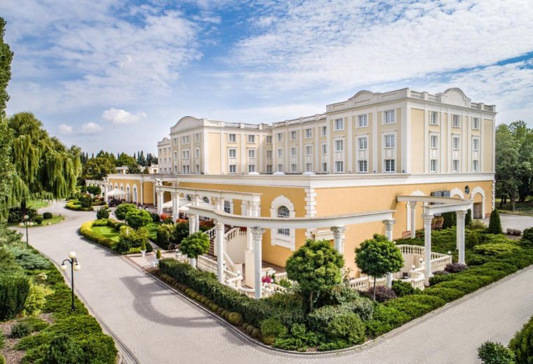 Niezapomniane Wydarzenia Biznesowe w Windsor Palace Hotel & Conference Center****