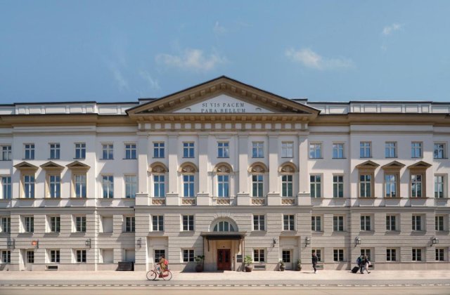 Współczesne hotelarstwo na miarę pięciu gwiazdek. Wywiad z Jolantą Jamroz-Kończak