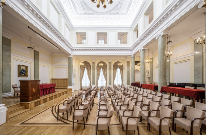 Pałac Staszica - elegancka sala konferencyjna w Warszawie z historycznym klimatem