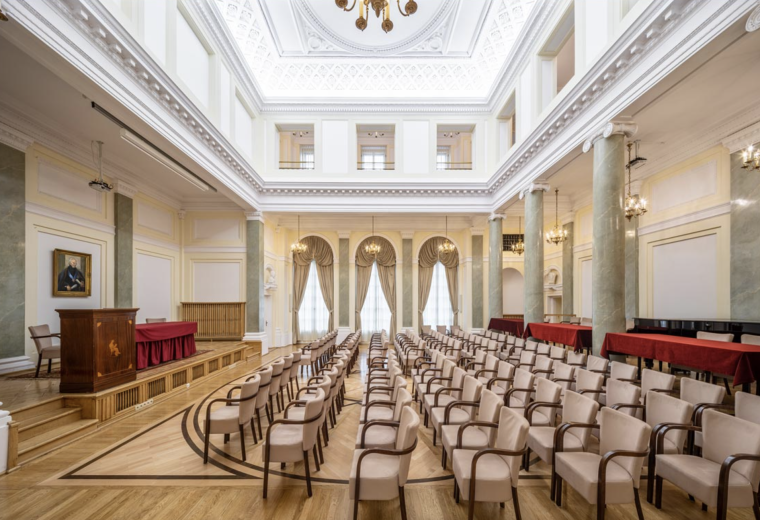 Pałac Staszica - elegancka sala konferencyjna w Warszawie z historycznym klimatem