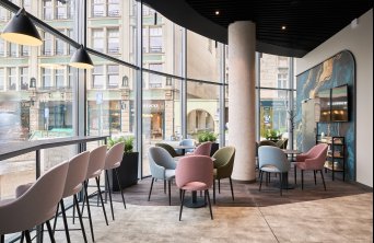 Biurowiec Wratislavia Tower przebudowany na czterogwiazdkowy Focus Hotel Premium Wrocław