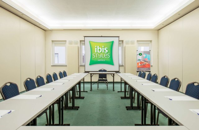 ibis Styles Warszawa West - sale konferencyjne i noclegi biznesowe w Warszawie