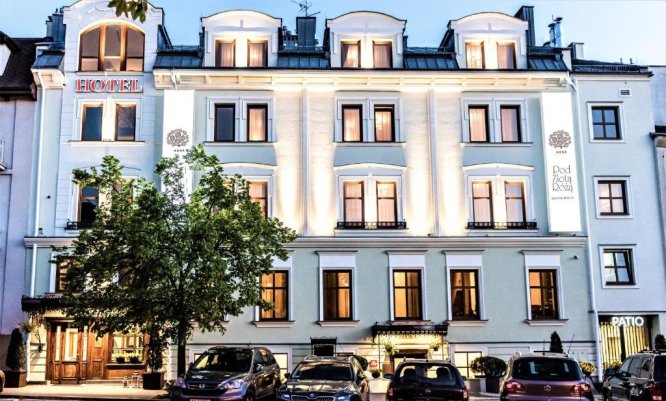Hotel Pod Złotą Różą w Kielcach – stylowe centrum konferencyjne w sercu miasta