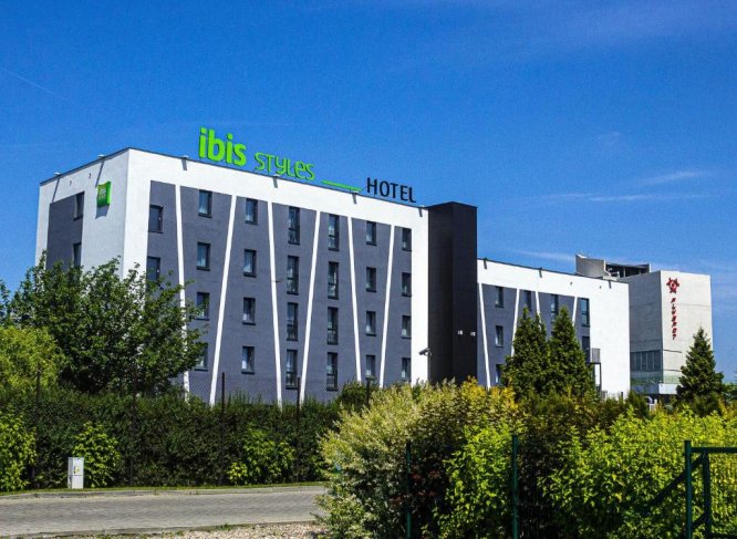 Markowy hotel na konferencje - Ibis Styles Warszawa West 