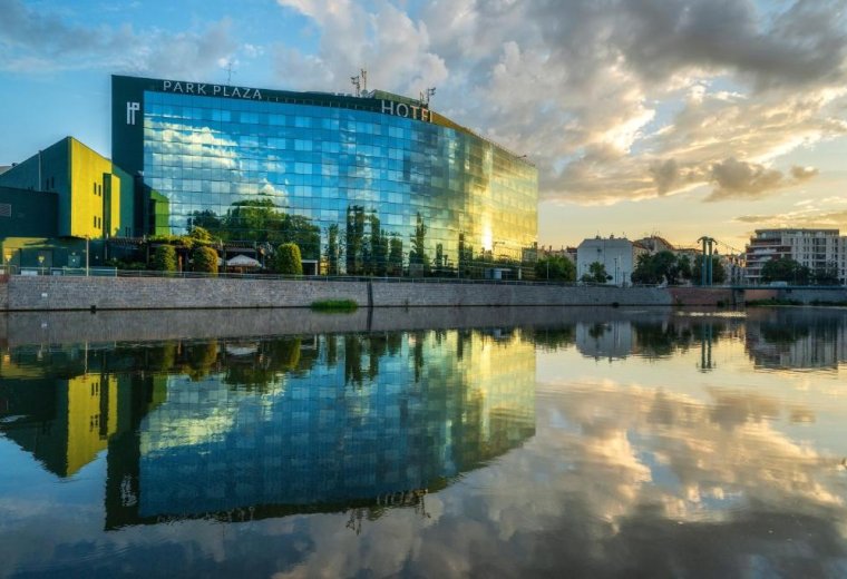 Hotel HP Park Plaza Wrocław - biznesowy adres nad Odrą