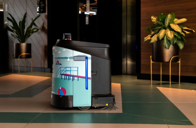 Sztuczna inteligencja w hotelach. Jak automatyzacja zmienia pracę personelu
