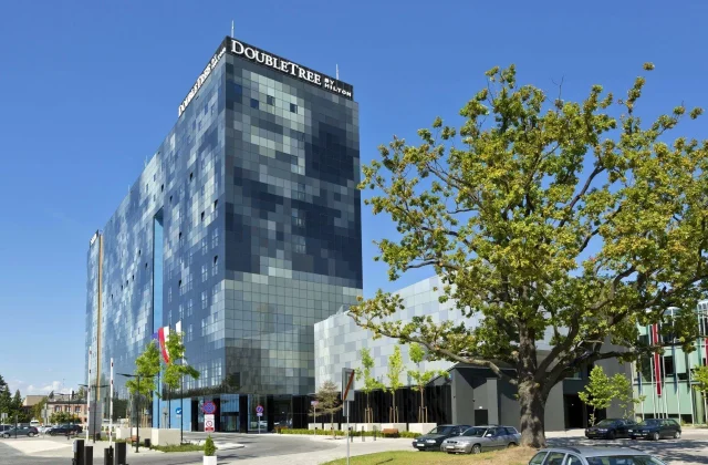 DoubleTree by Hilton Łódź – hotel w sercu łódzkiej Wytwórni
