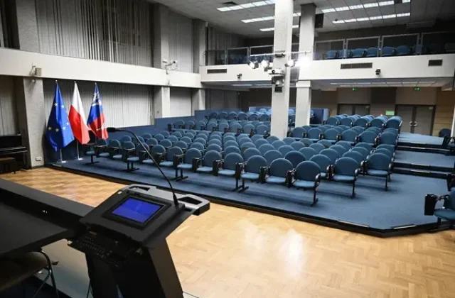 Centrum Kongresowe Uniwersytetu Rolniczego w Krakowie – techniczne zaplecze wydarzeń na żywo i online