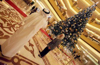 Najdroższa choinka na świecie w hotelu w Abu Zabi
