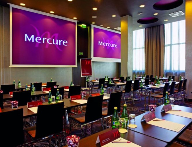 Mercure Grand Warszawa najlepszy dla biznesmena