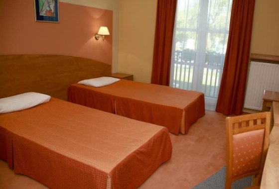 hotel *** - Hotel Ideal w Pruszkowie - Pokoje - zdjęcie 2