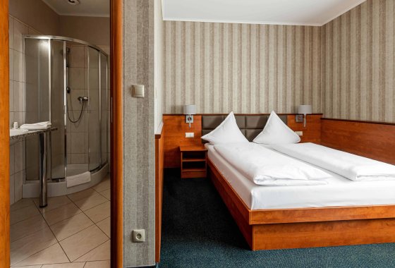 hotel *** - Hotel Bacero - Pokoje - zdjęcie 2