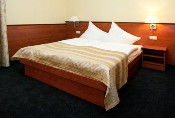 hotel *** - Hotel Vega - Pokoje - zdjęcie 1