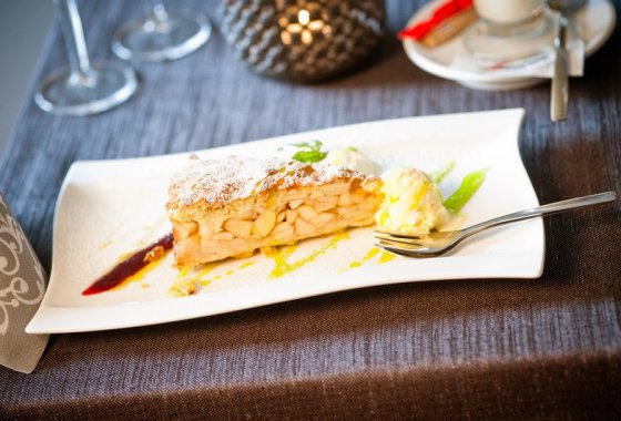 hotel *** - Hotel i Restauracja "W Starej Kamienicy" Gniezno - Pokoje - zdjęcie 2