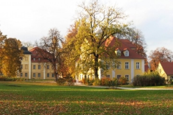 Pałac Łomnica