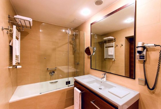 hotel **** - NH Poznań - Pokoje - zdjęcie 4