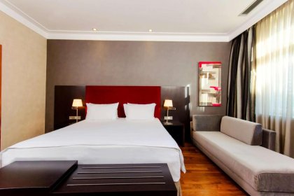 hotel **** - NH Poznań - zdjęcie 7