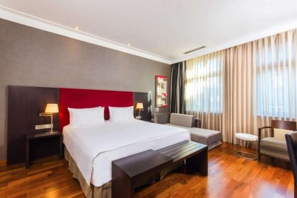 hotel **** - NH Poznań - zdjęcie 8