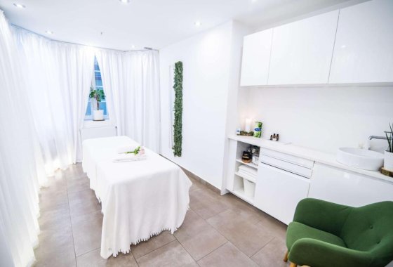 hotel **** - NH Poznań - Usługi - zdjęcie 8