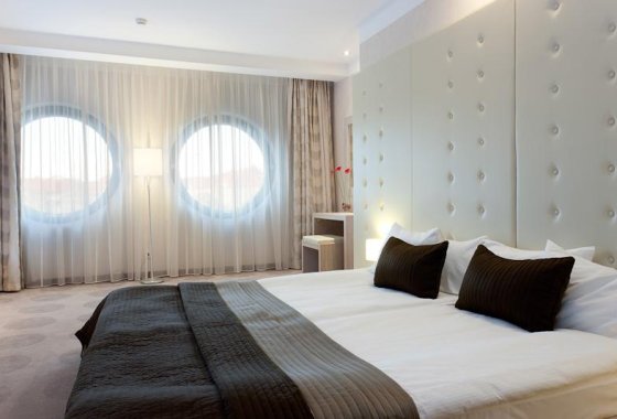 hotel **** - Hotel Swing - Pokoje - zdjęcie 3