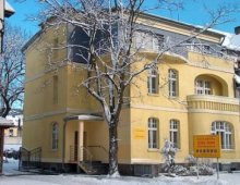 Pensjonat – Restauracja Żółty Domek