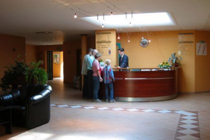 obiekt konferencyjny - Ośrodek Szkoleniowo Wypoczynkowy KAMA - zdjęcie 9