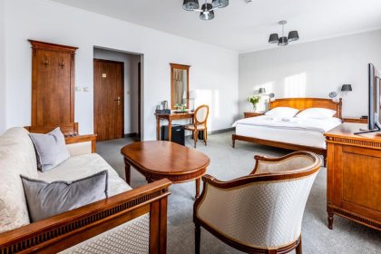 hotel **** - Hotel Pod Złotą Różą - zdjęcie 16